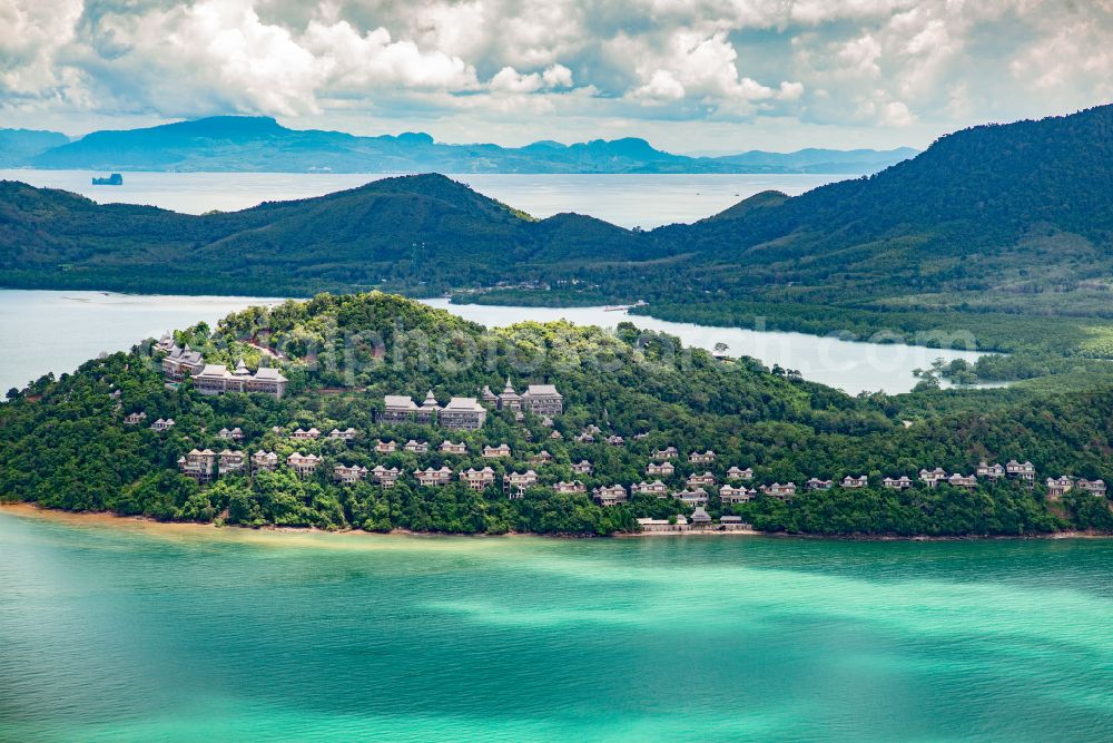 Aerial photograph Phru Nai - Complex of the hotel building Santhiya Koh Yao Yai Resort & Spa on street Tanon Tee Maimi Shue in Phru Nai in Phang Nga, Thailand