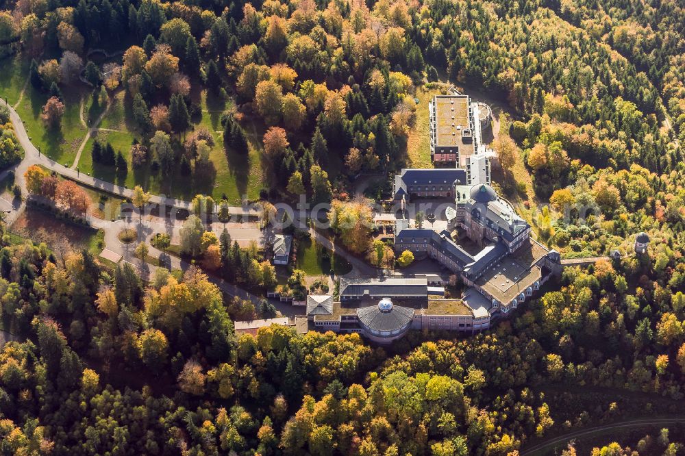 Bühl from above - Complex of the hotel building Schlosshotel Buehlerhoehe on street Schwarzwaldhochstrasse in Buehl in the state Baden-Wuerttemberg, Germany