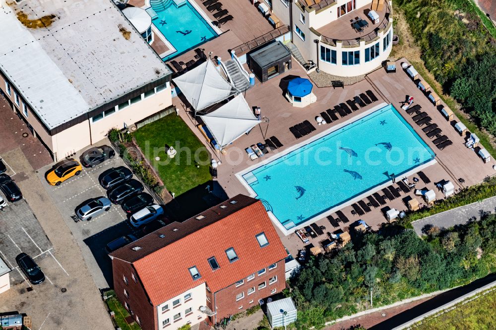 Aerial photograph Norderney - Complex of the hotel building Strandhotel Georgshoehe in Norderney in the state Lower Saxony, Germany