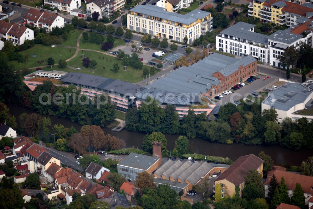 Aerial photograph Bamberg - Complex of the hotel building of Welcome Kongresshotel Bamberg am Ufer des Linken Regnitzarm in Bamberg in the state Bavaria, Germany