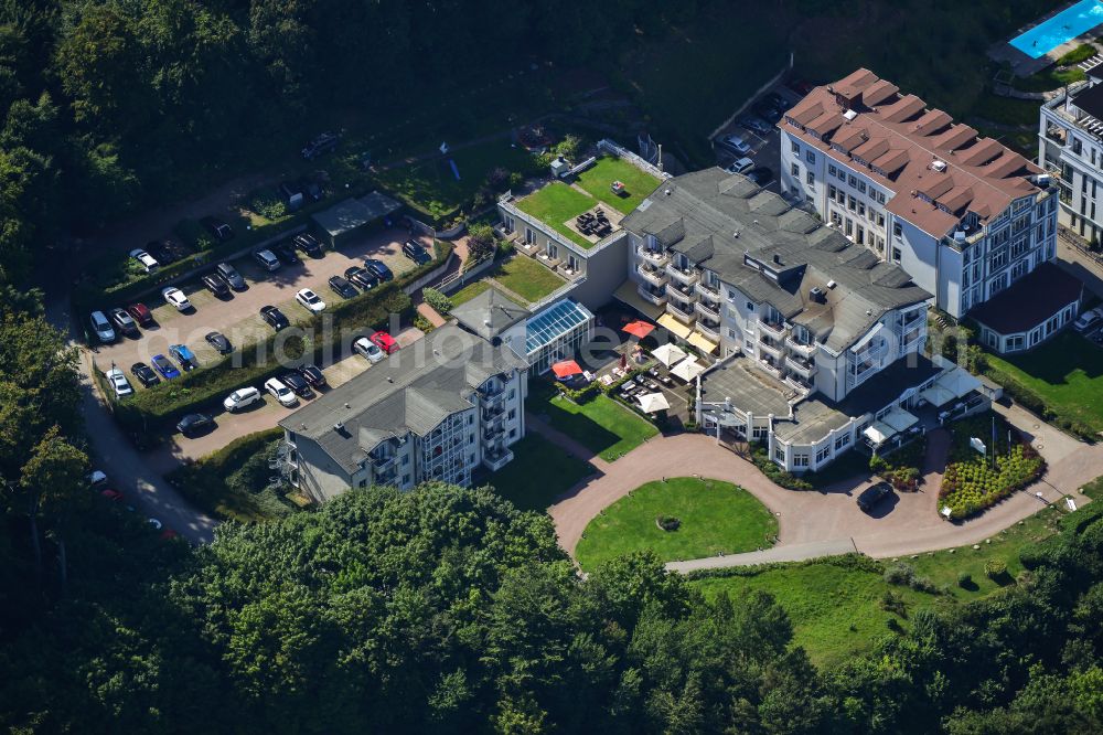 Sellin from the bird's eye view: Complexes of the hotel buildings Hotel Seeschloss Seelin and Hotel Bernstein in Sellin at the baltic coast in the state Mecklenburg - Western Pomerania, Germany