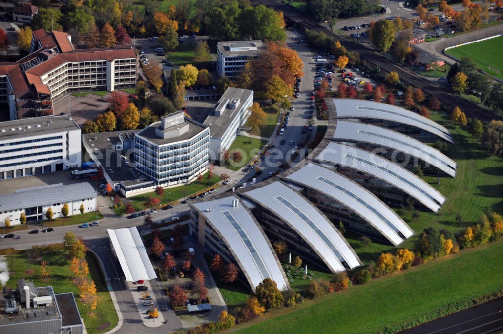 Offenburg from the bird's eye view: Die Verlagsgebäude des Konzerns Hubert Burda Media Holding Kommanditgesellschaft in Offenburg. The publishers buildings of the concern Hubert Burda Media Holding limited commercial partnership at the town Offenburg.