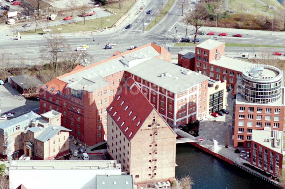 Aerial image Berlin - 24.02.1995 Humboldt Mühle Berlin Tegel