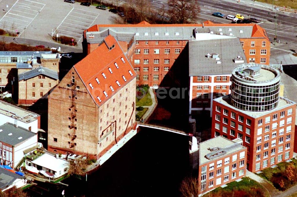 Berlin from the bird's eye view: 24.02.1995 Humboldt Mühle Berlin Tegel