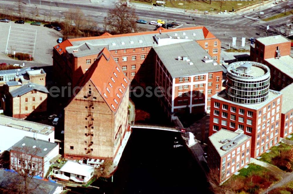 Berlin from the bird's eye view: 24.02.1995 Humboldt Mühle Berlin Tegel