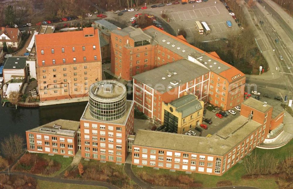 Aerial photograph Berlin - 14.02.95 Humboldt-Mühle in Spandau