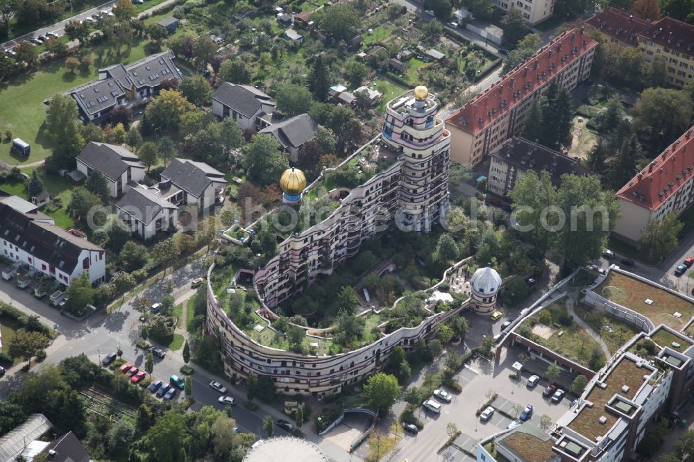 Darmstadt from the bird's eye view: Hundertwasser Building of a multi-family residential building Waldspirale in Darmstadt in the state Hesse, Germany