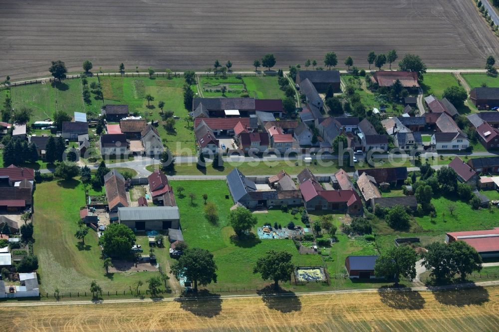 Kleinbahren from above - Rows of houses of the village Kleinbahren in the state of Brandenburg in Germany