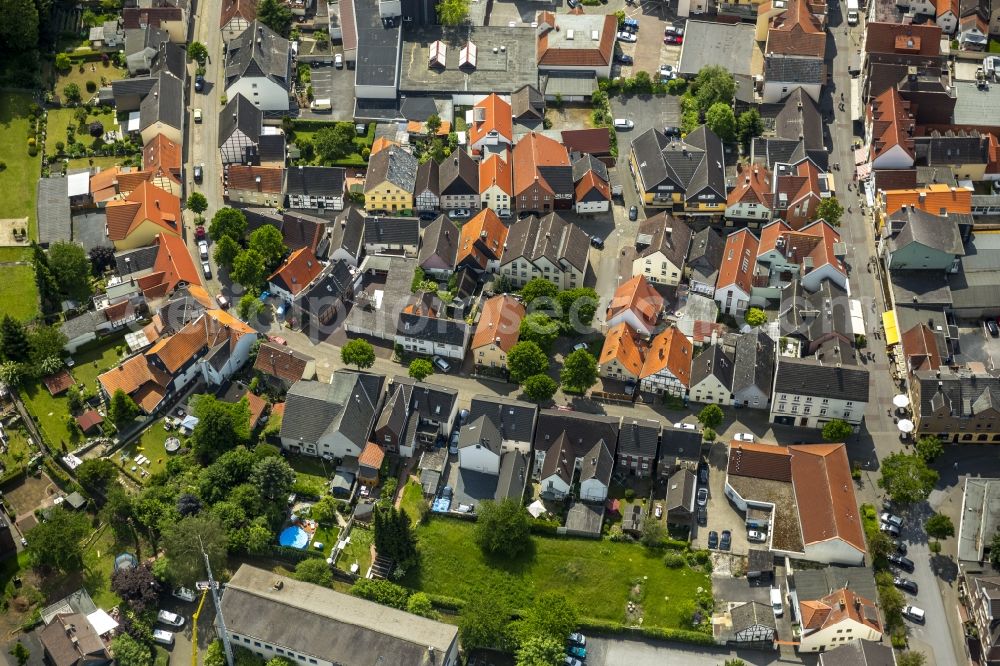 Aerial photograph Werl - Rows of houses settlement in Werl in the state of North Rhine-Westphalia