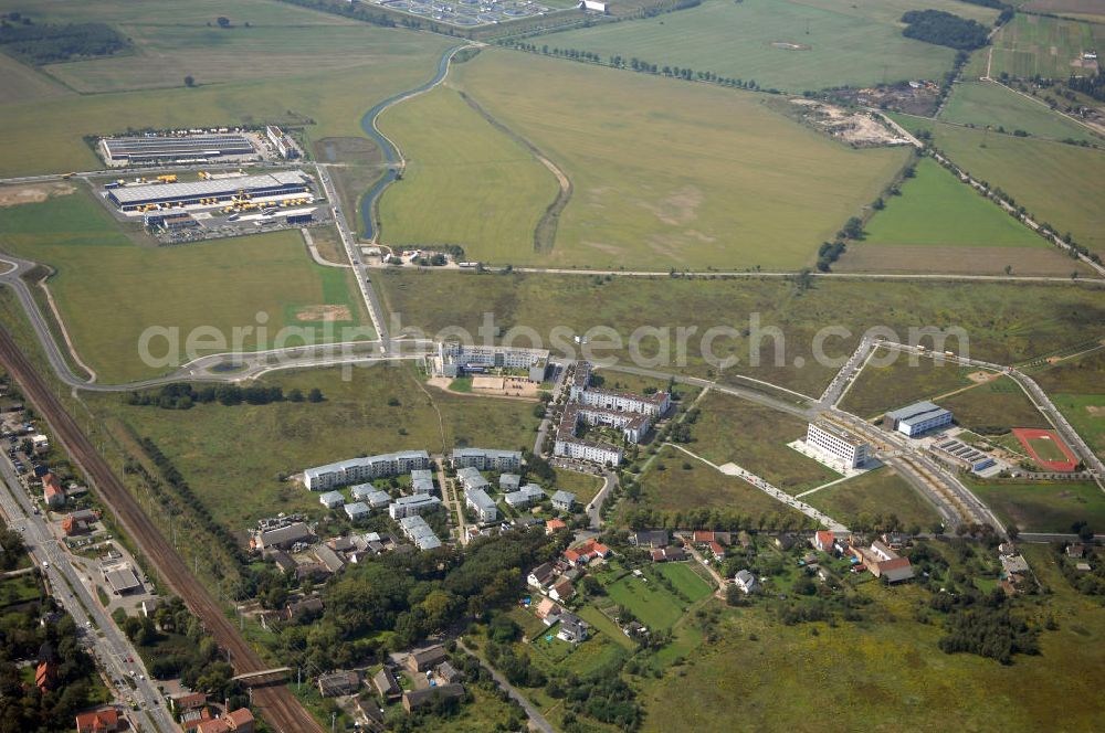 Aerial image Schönefeld - 24.08.2007 Schönefeld Der Gewerbepark Schönefeld - südlich von Berlin - wird anspruchsvolle Architektur mit hoher städtebaulicher und grünplanerischer Qualität verbinden. Die HVB Immobilien AG bietet an diesem attraktiven Standort Grundstücke zum Verkauf.