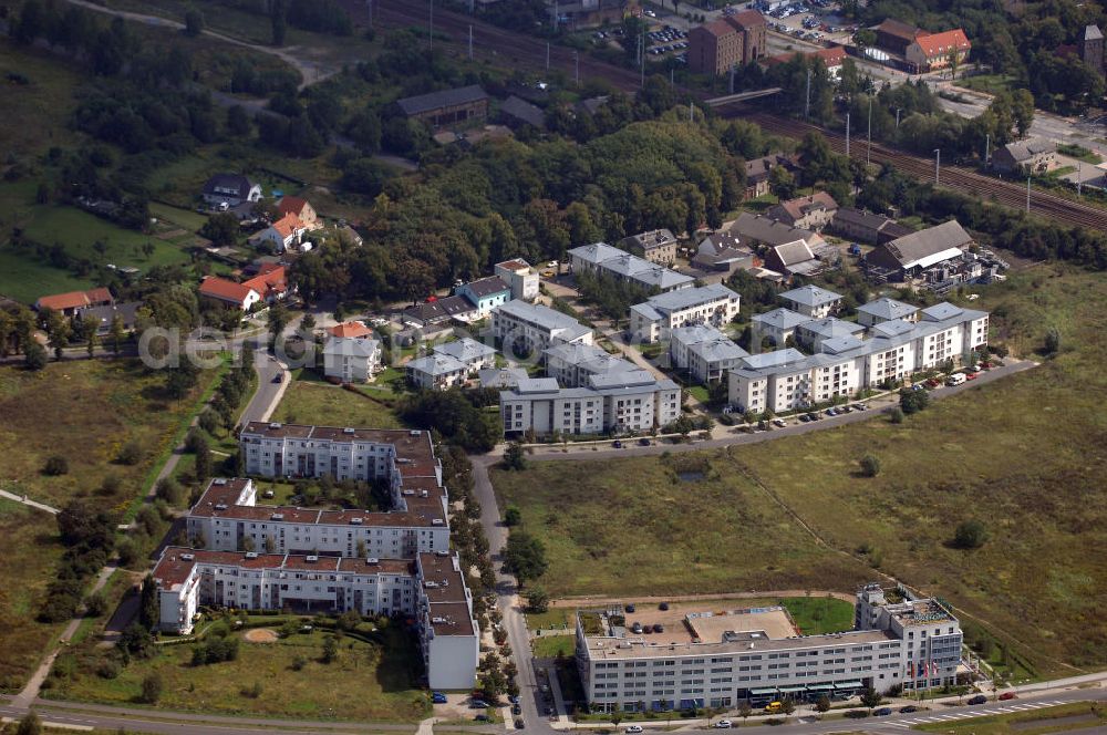 Schönefeld from the bird's eye view: 24.08.2007 Schönefeld Der Gewerbepark Schönefeld - südlich von Berlin - wird anspruchsvolle Architektur mit hoher städtebaulicher und grünplanerischer Qualität verbinden. Die HVB Immobilien AG bietet an diesem attraktiven Standort Grundstücke zum Verkauf.