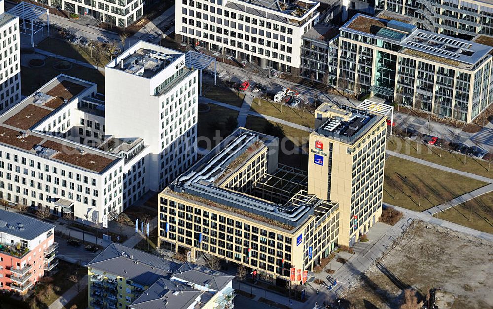 Aerial image München Schwabing - View of the newly cunstructed Ibis / Novotel hotels in Parkstadt Schwabing in Munich