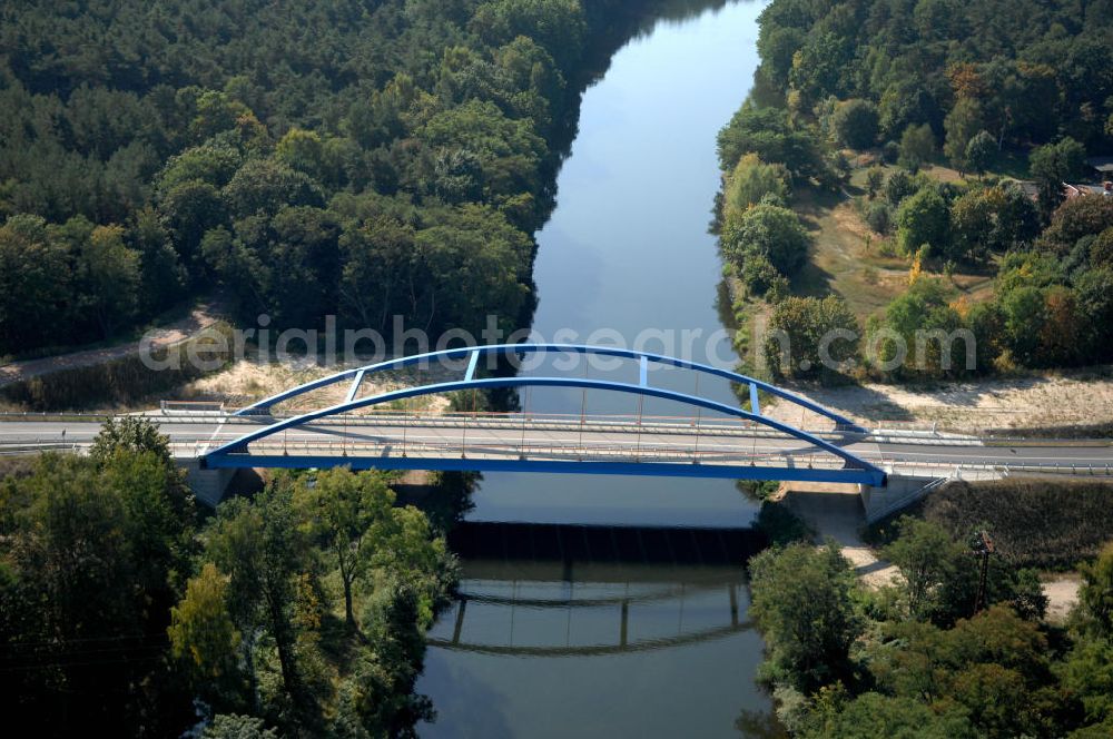 Ihleburg from above - Blick auf die Ihleburger Brücke. Die Brücke wurde im Jahr 2008 erbaut und überführt den Elbe-Havel-Kanal bei km 343,071. Ein Projekt des WSV: Wasserstraßen-Neubauamt Magdeburg, 39106 Magdeburg, Tel. +49(0)391 535-0, email: wna-magdeburg@wsv.bund.de