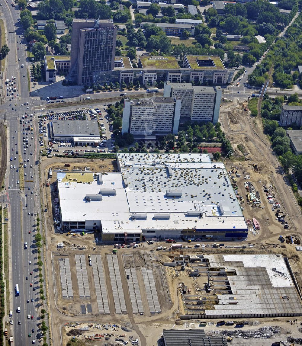 Berlin from the bird's eye view: Blick auf die IKEA Baustelle in Berlin Lichtenberg. Bis zum November diesen Jahres entsteht hier an der Landsberger Allee der zweitgrößte Ikea-Standort in Europa mit 22 000 Quadratmetern und zugleich das dritte Berliner Einrichtungshaus. Eröffnung soll Anfang November 2010 sein. View of the IKEA construction area in Berlin Lichtenberg. It is the third furniture store in Berlin.