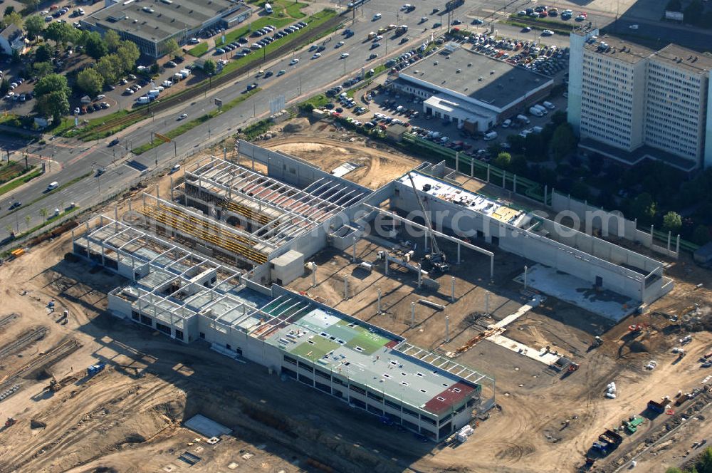 Berlin from the bird's eye view: Blick auf die IKEA Baustelle in Berlin Lichtenberg. Bis zum November diesen Jahres entsteht hier an der Landsberger Allee der zweitgrößte Ikea-Standort in Europa mit 22 000 Quadratmetern und zugleich das vierte Berliner Einrichtungshaus. Eröffnung soll Anfang November 2010 sein. View of the IKEA construction area in Berlin Lichtenberg. It is the fourth furniture store in Berlin.