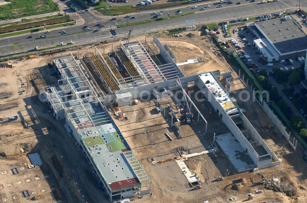 Aerial photograph Berlin - Blick auf die IKEA Baustelle in Berlin Lichtenberg. Bis zum November diesen Jahres entsteht hier an der Landsberger Allee der zweitgrößte Ikea-Standort in Europa mit 22 000 Quadratmetern und zugleich das vierte Berliner Einrichtungshaus. Eröffnung soll Anfang November 2010 sein. View of the IKEA construction area in Berlin Lichtenberg. It is the fourth furniture store in Berlin.