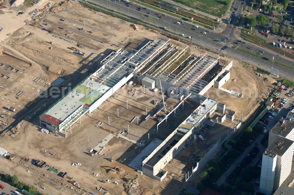 Berlin from above - Blick auf die IKEA Baustelle in Berlin Lichtenberg. Bis zum November diesen Jahres entsteht hier an der Landsberger Allee der zweitgrößte Ikea-Standort in Europa mit 22 000 Quadratmetern und zugleich das vierte Berliner Einrichtungshaus. Eröffnung soll Anfang November 2010 sein. View of the IKEA construction area in Berlin Lichtenberg. It is the fourth furniture store in Berlin.