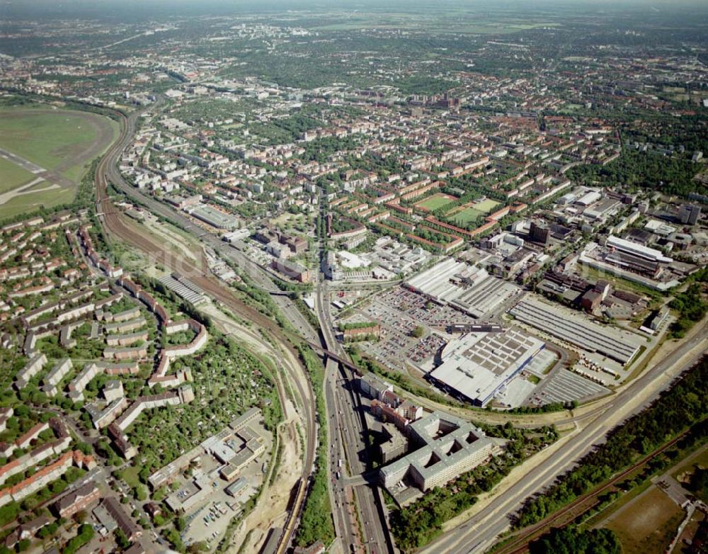 Berlin-Tempelhof from above - 29.05.2004 Berlin Tempelhof Blick auf das Einrichtungshaus IKEA in Berlin Tempelhof