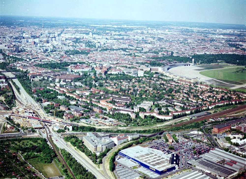 Aerial photograph Berlin-Tempelhof - 29.05.2004 Berlin Tempelhof Blick auf das Einrichtungshaus IKEA in Berlin Tempelhof