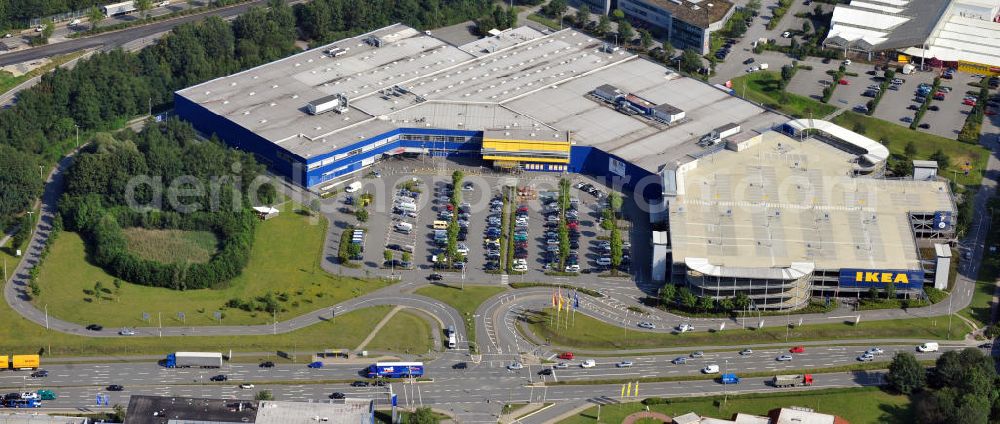 Bielefeld from above - Die Filiale des schwedischen Einrichtungshauses Ikea in Bielefeld, Nordrhein-Westfalen. Das Möbelhaus ist mit einem Parkhaus kombiniert. Branch of the sweedish furnishing house Ikea in Bielefeld, North Rhine-Westphalia. The furniture shop is combined with a parking ramp.