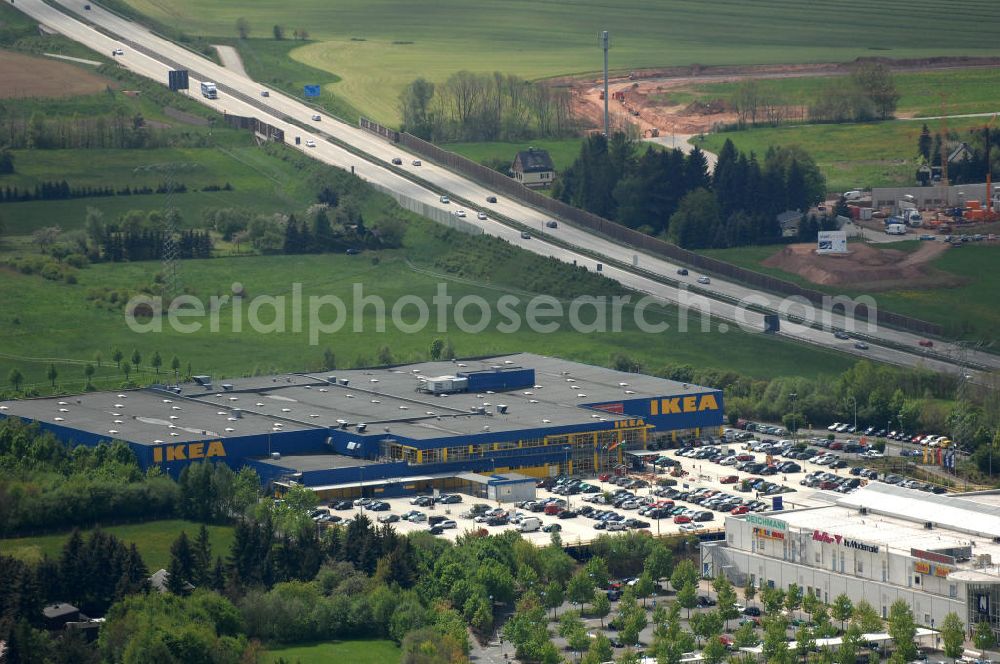 Chemnitz from the bird's eye view: Blick auf das IKEA - Einrichtungshaus im Neefepark 5 in Chemnitz an der Autobahn E 441. View of the IKEA - furniture store in Neefepark 5 in Chemnitz at the highway E 441st.