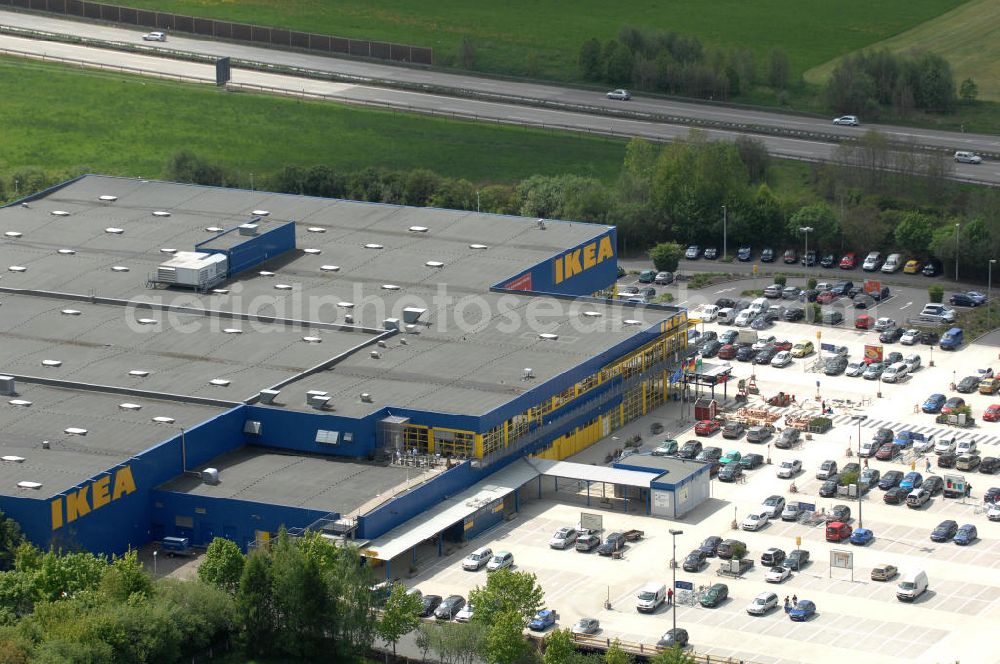 Aerial photograph Chemnitz - Blick auf das IKEA - Einrichtungshaus im Neefepark 5 in Chemnitz an der Autobahn E 441. View of the IKEA - furniture store in Neefepark 5 in Chemnitz at the highway E 441st.