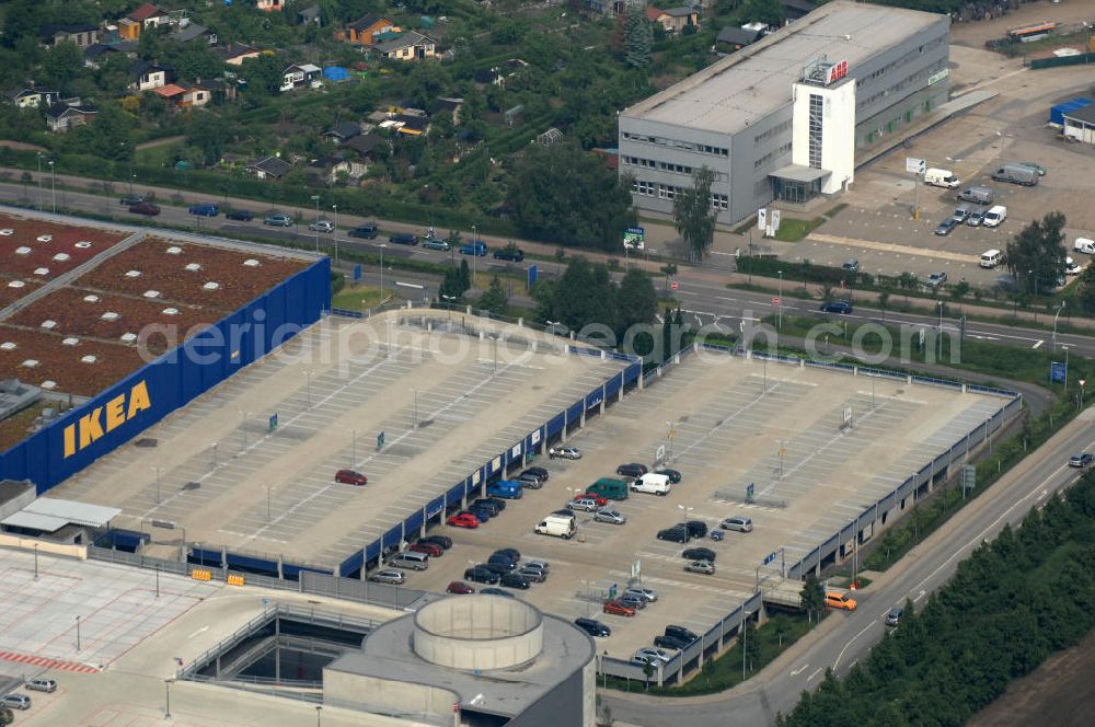 Aerial photograph Dresden - Blick auf das IKEA - Einrichtungshaus im Elbepark Dresden an der Petschelstrasse. View of the IKEA - furniture store in Dresden on the Elbe Park Petschelstrasse.