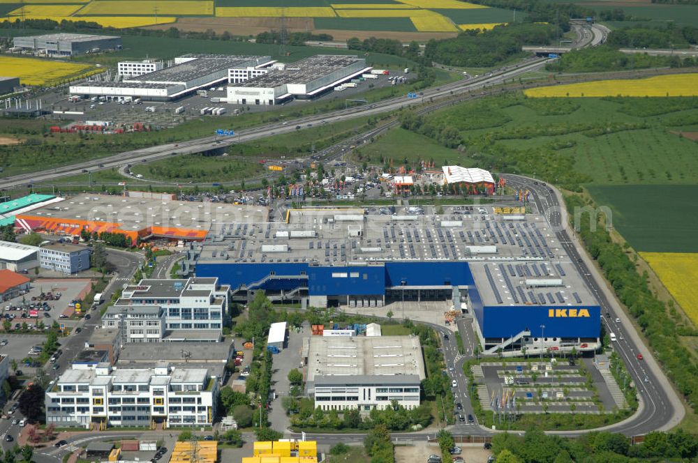 Frankfurt am Main from the bird's eye view: Blick auf das IKEA Einrichtungshaus in Frankfurt am Main an der Züricher Straße 7 in 60437 Frankfurt Nieder-Eschbach.