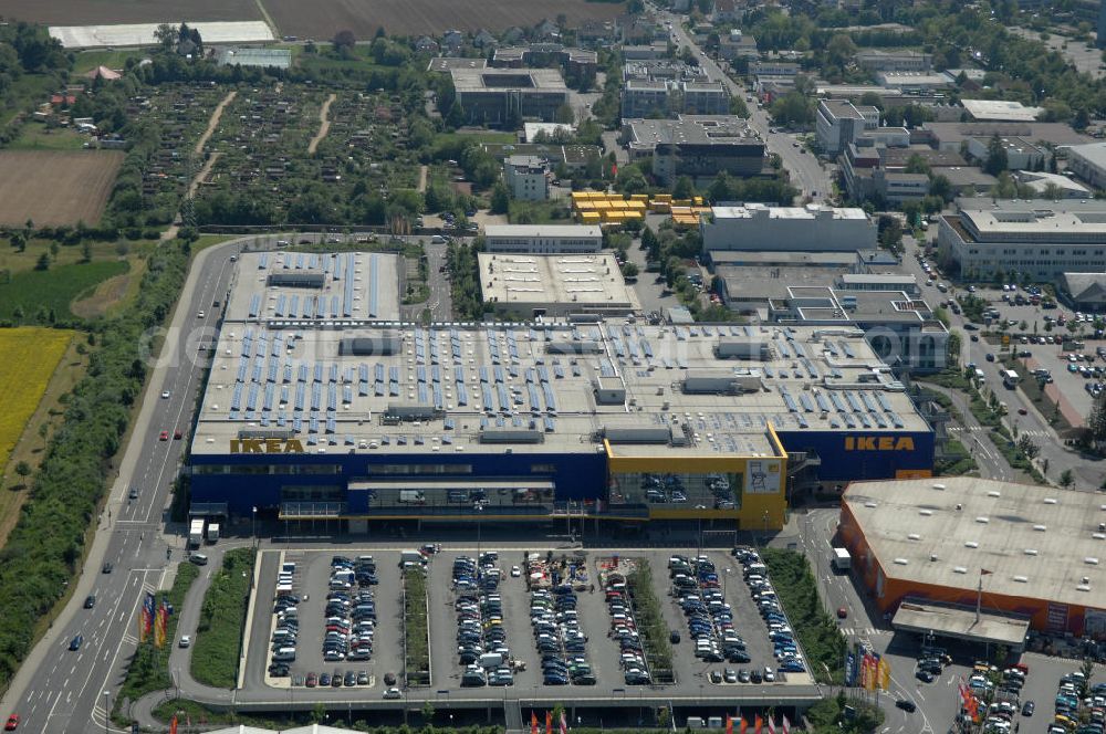 Frankfurt am Main from the bird's eye view: Blick auf das IKEA Einrichtungshaus in Frankfurt am Main an der Züricher Straße 7 in 60437 Frankfurt Nieder-Eschbach.