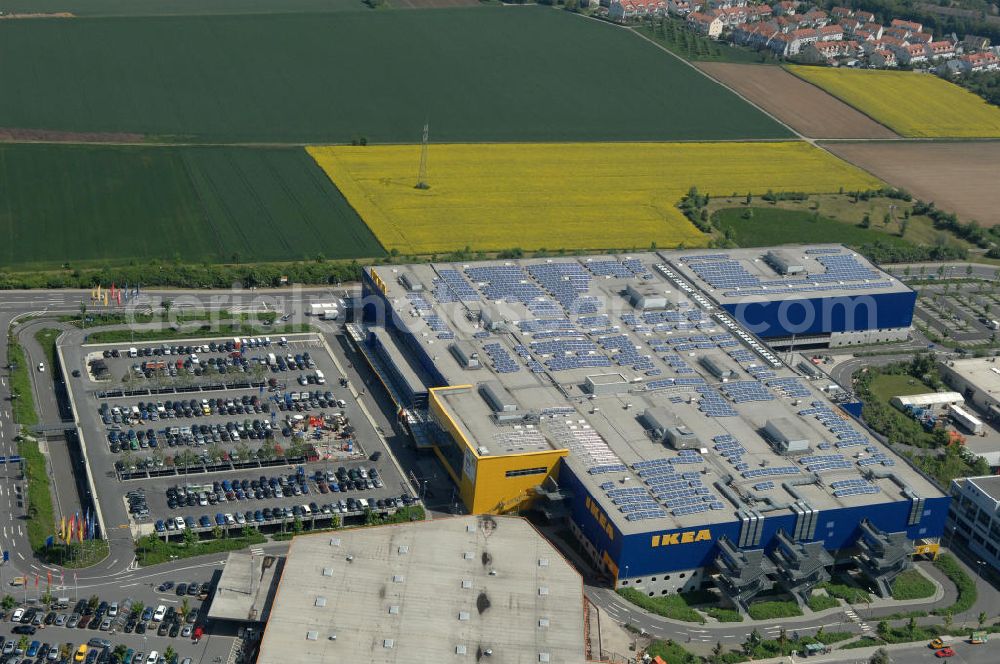 Frankfurt am Main from above - Blick auf das IKEA Einrichtungshaus in Frankfurt am Main an der Züricher Straße 7 in 60437 Frankfurt Nieder-Eschbach.