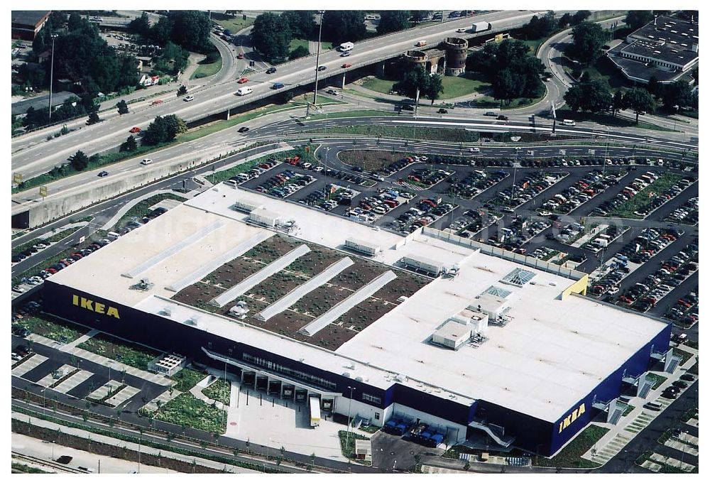 Aerial photograph Neu-Ulm / Bayern - IKEA-Einrichtungshaus auf dem Grundstück IKEA-Niederlassung Ulm an der Blaubeurer Straße in 89077 Ulm