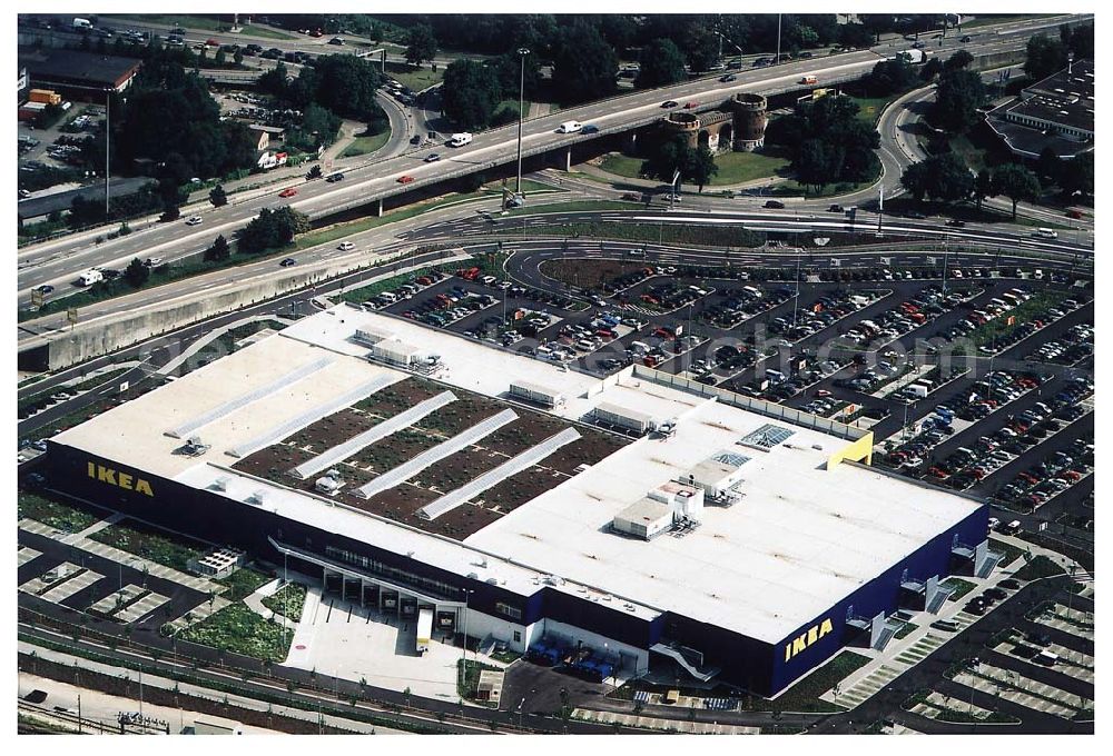 Aerial image Neu-Ulm / Bayern - IKEA-Einrichtungshaus auf dem Grundstück IKEA-Niederlassung Ulm an der Blaubeurer Straße in 89077 Ulm