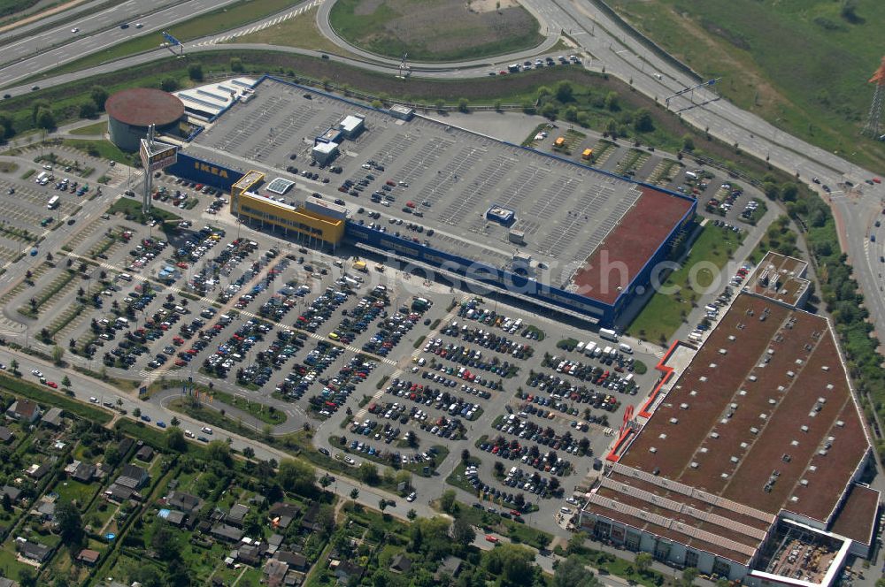 Aerial photograph Hamburg - Blick auf das IKEA-Einrichtungshaus in Hamburg - Moorfleet an der Autobahnabfahrt Moorfleet (E22). View of the IKEA store in Hamburg - Moorfleet at the highway exit Moorfleet (E22).