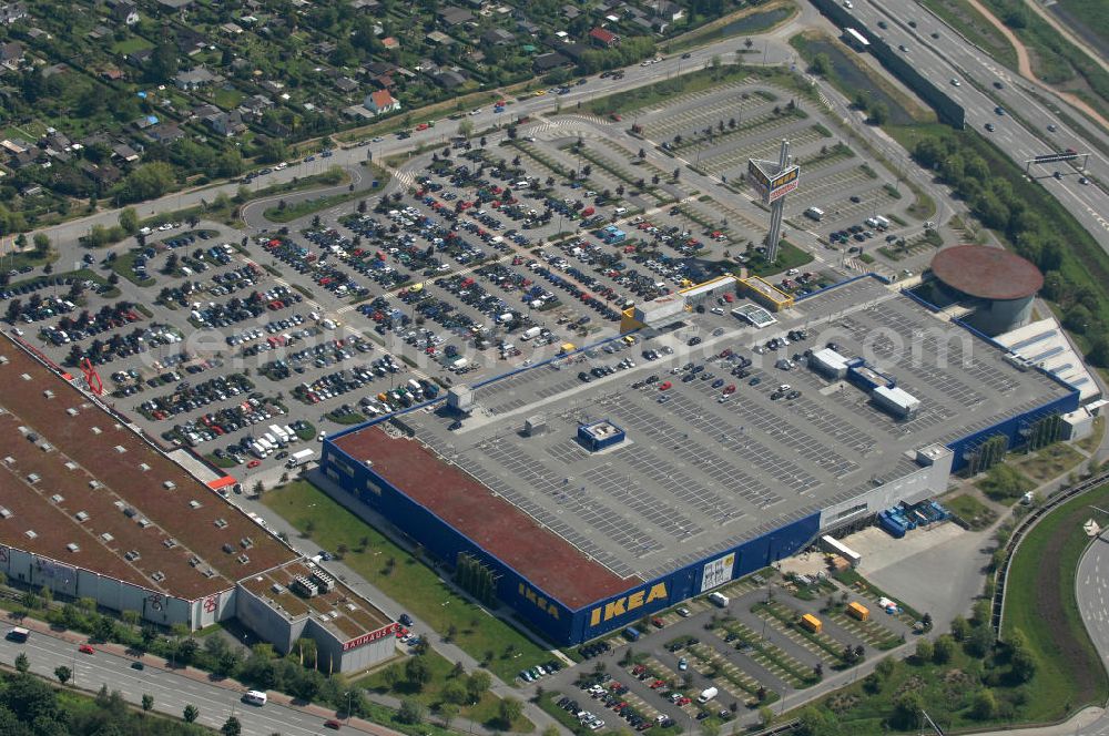 Hamburg from the bird's eye view: Blick auf das IKEA-Einrichtungshaus in Hamburg - Moorfleet an der Autobahnabfahrt Moorfleet (E22). View of the IKEA store in Hamburg - Moorfleet at the highway exit Moorfleet (E22).