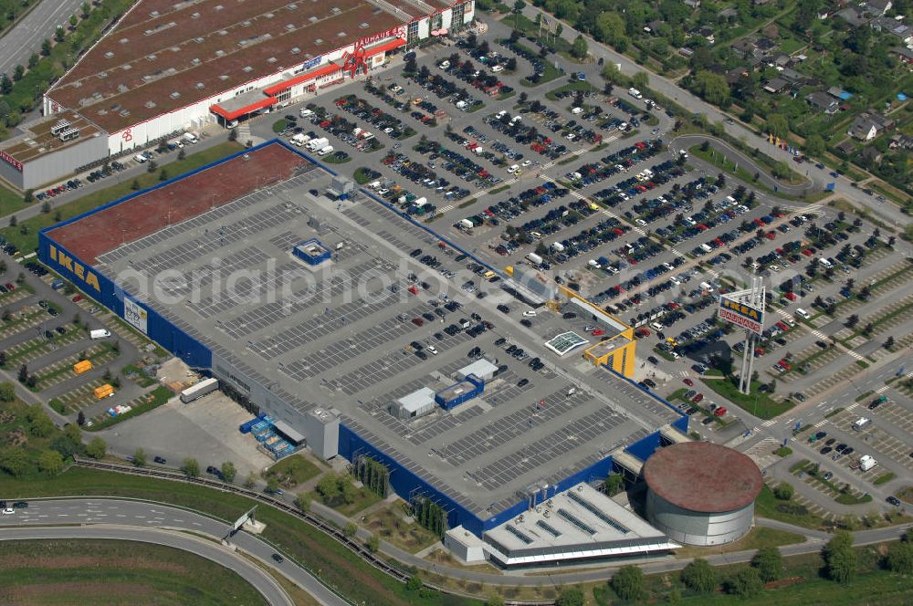 Hamburg from the bird's eye view: Blick auf das IKEA-Einrichtungshaus in Hamburg - Moorfleet an der Autobahnabfahrt Moorfleet (E22). View of the IKEA store in Hamburg - Moorfleet at the highway exit Moorfleet (E22).