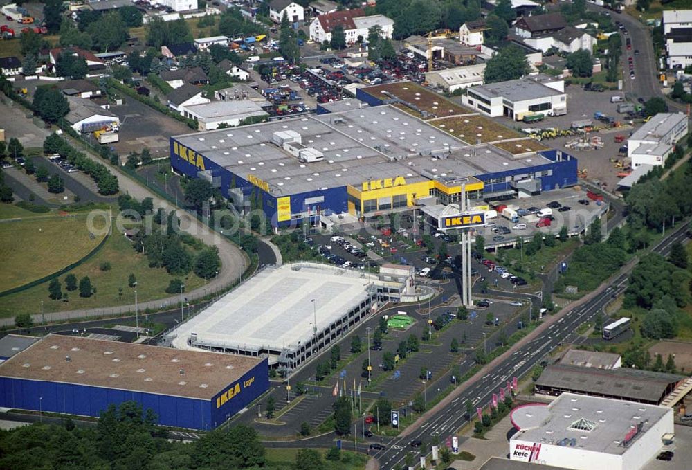 Hanau / Hessen from above - : Blick auf das IKEA Einrichtungshaus Hanau. IKEA Deutschland GmbH & Co.KG,Niederlassung Hanau,Oderstrasse 21,63452 Hanau