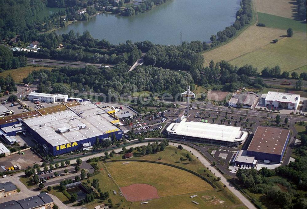 Aerial photograph Hanau / Hessen - : Blick auf das IKEA Einrichtungshaus Hanau. IKEA Deutschland GmbH & Co.KG,Niederlassung Hanau,Oderstrasse 21,63452 Hanau