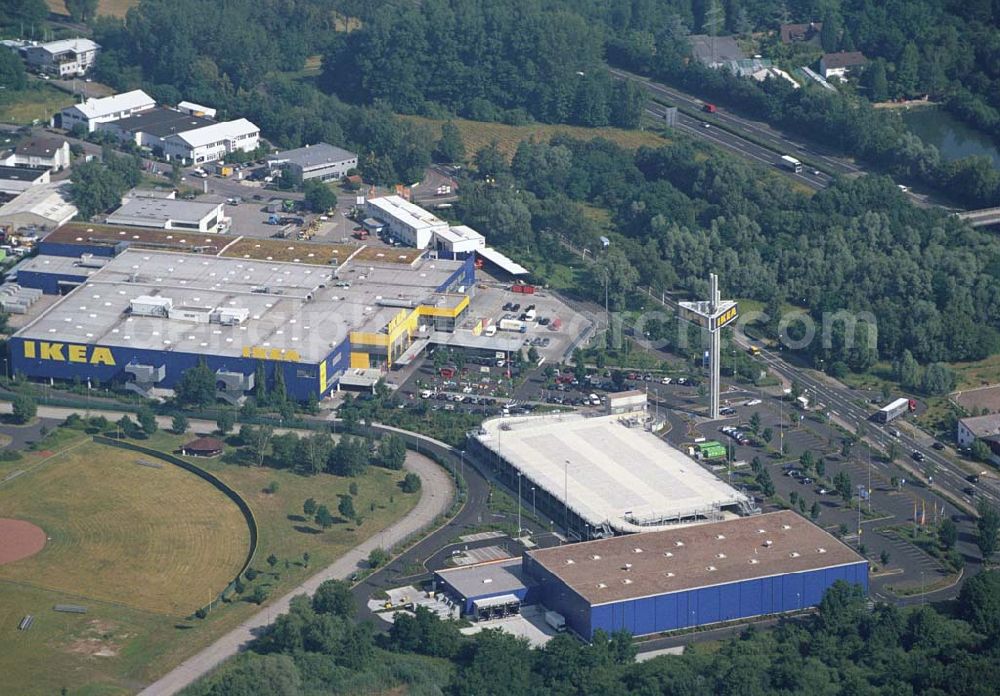 Hanau / Hessen from above - : Blick auf das IKEA Einrichtungshaus Hanau. IKEA Deutschland GmbH & Co.KG,Niederlassung Hanau,Oderstrasse 21,63452 Hanau