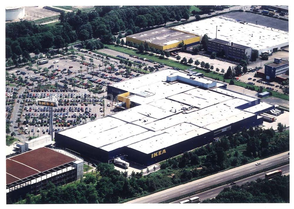 Köln - Godorf from above - IKEA-Einrichtungshaus Köln-Godorf an der Shell-Raffinerie mit dem IKEA-eigenen Gewerbegebiet an der BAB 555.