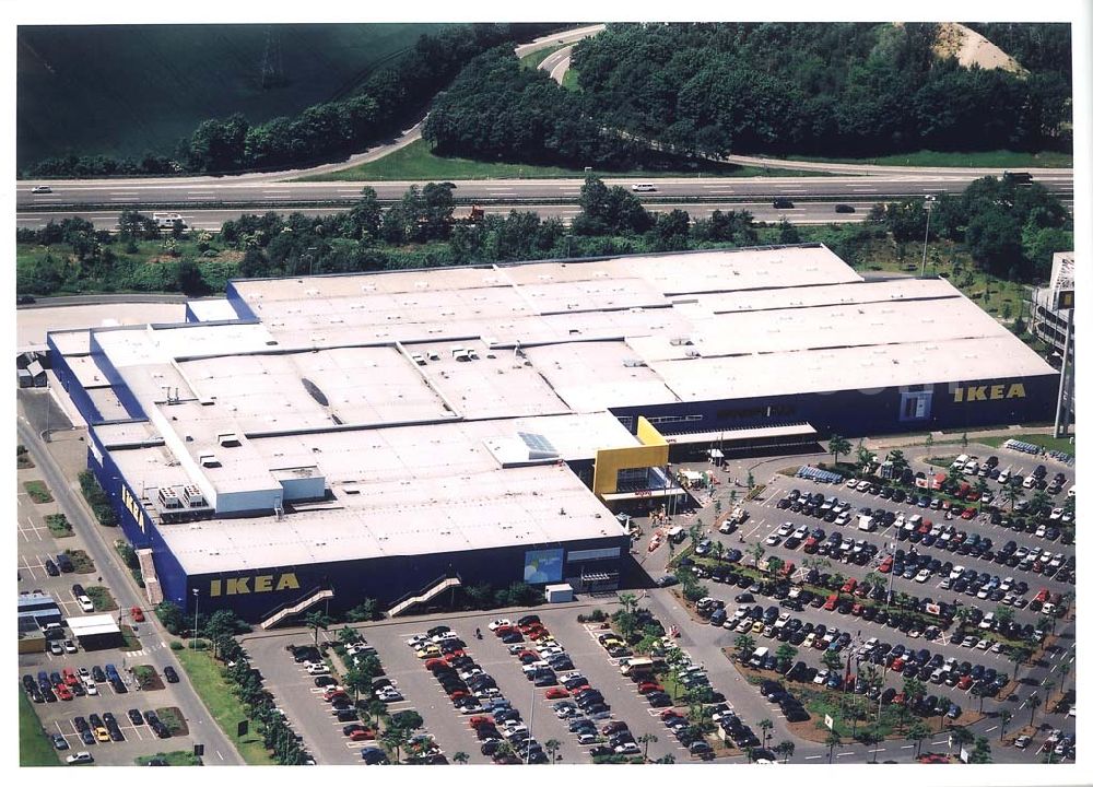 Aerial image Köln - Godorf - IKEA-Einrichtungshaus Köln-Godorf an der Shell-Raffinerie mit dem IKEA-eigenen Gewerbegebiet an der BAB 555.