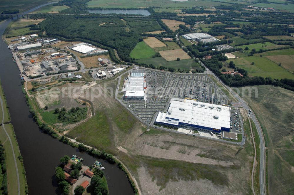 Oldenburg from the bird's eye view: Blick auf das IKEA Einrichtungshaus in OLDENBURG. IKEA Deutschland GmbH & Co. KG; Niederlassung Oldenburg, Holler Landstr. 89, 26135 Oldenburg