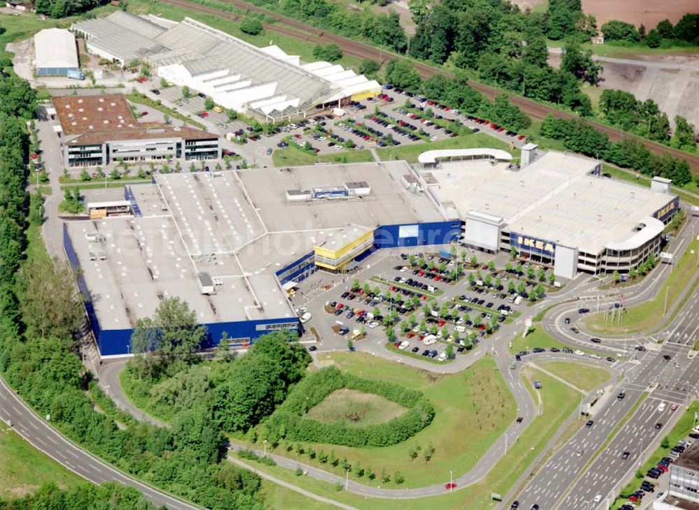 Bielefeld from the bird's eye view: IKEA-Einrichtungshaus am Ostwestfalendamm / Südring in Bielefeld-Brackwede.