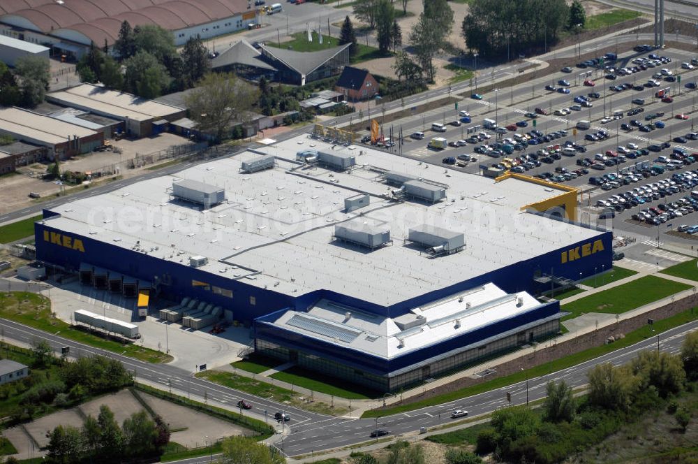 Aerial image Rostock - Blick auf das IKEA Einrichtungshaus Rostock. Adresse: IKEA Deutschland GmbH & Co. KG, Niederlassung Rostock, Messestraße 25, 18069 Rostock