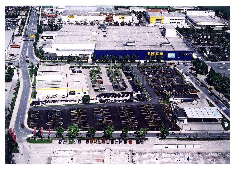 Aerial image Eching bei München - IKEA - Einrichtungshaus und vermietete Grundstücke bei Eching im Gewerbegebiet Ost an der Autobahn A9.