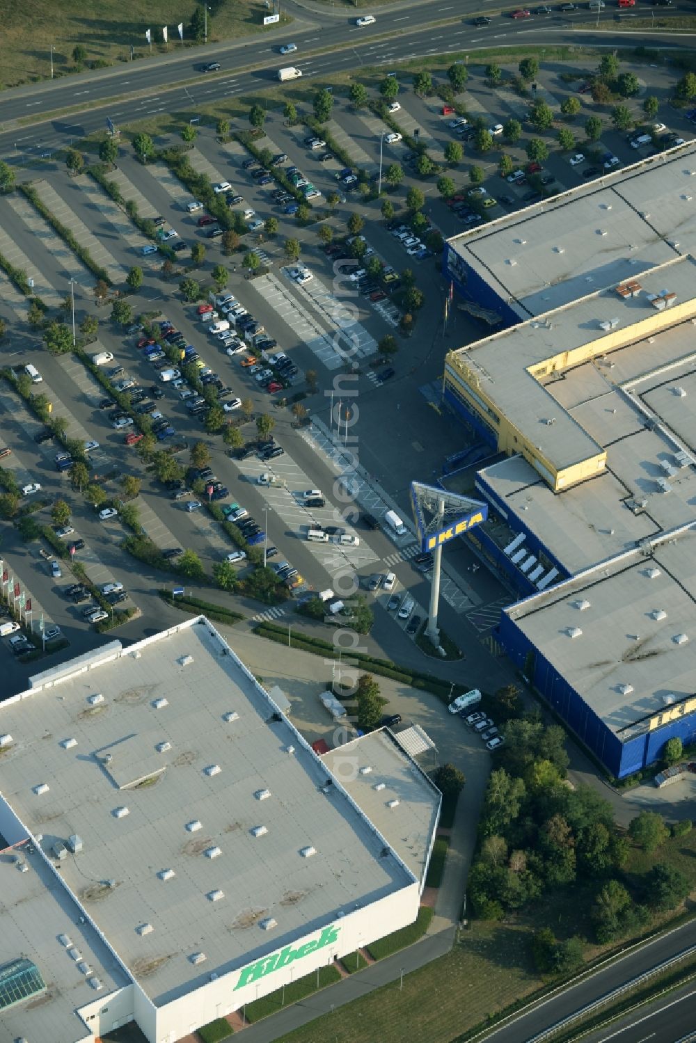 Aerial photograph Waltersdorf - Building of the store - furniture market IKEA Einrichtungshaus Berlin-Waltersdorf am Rondell in Waltersdorf in the state Brandenburg