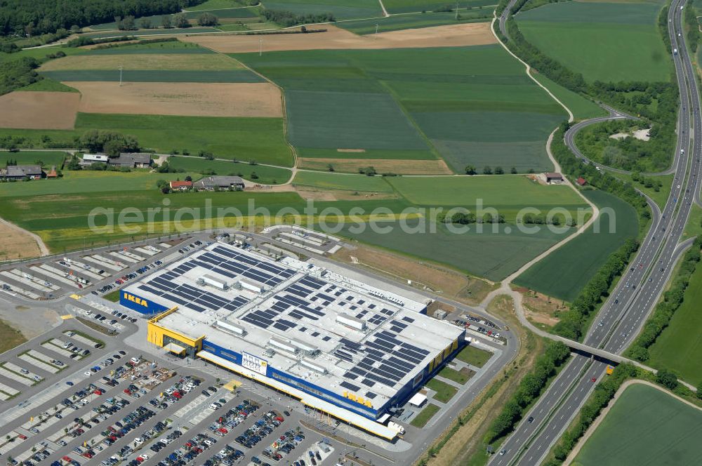 Aerial photograph Würzburg - Blick auf das IKEA - Einrichtungshaus an der Autobahn A7 / B19 an der Mainfrankenhöhe 2 in 97078 Würzburg. View of the IKEA - furniture store on the highway A7 / B19 in 97078 Würzburg.