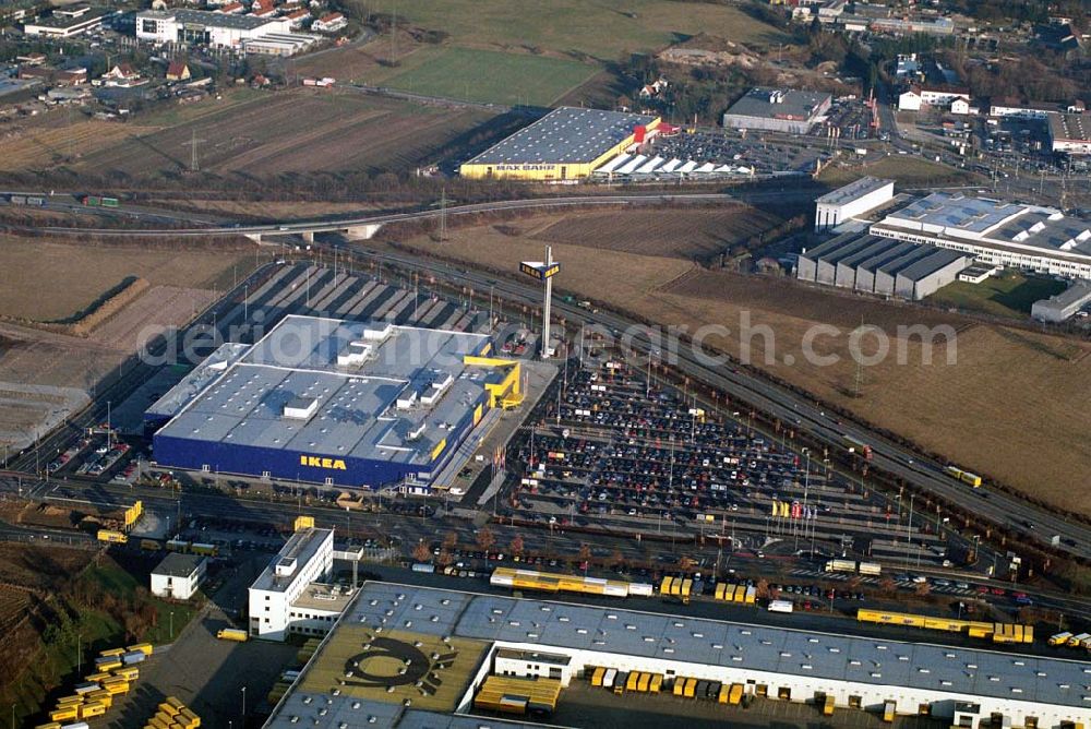 Aerial photograph Augsburg - IKEA Einrichtungshauses Augsburg.Gebaut wurde die IKEA Filiale in Augsburg auf einer Grundstücksfläche von 80.000 Quadratmetern mit einer Bruttogeschossfläche von 29.000 Quadratmetern.Die Investitionskosten in das neue IKEA Haus betragen ca. 46 Mio. Euro. Begonnen wurde mit den Bauarbeiten im April 2006, und sie verlaufen planmäßig. Am Schnittpunkt der Autobahn A8 München-Stuttgart mit den Schnellstraßen B2/B17 sowie den Bundesstraßen B10 und B300 gelegen, ist das Augsburger Haus aus allen Richtungen leicht erreichbar.