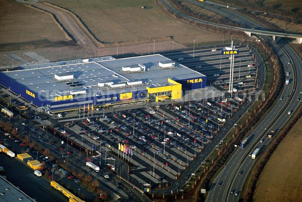 Aerial image Augsburg - IKEA Einrichtungshauses Augsburg.Gebaut wurde die IKEA Filiale in Augsburg auf einer Grundstücksfläche von 80.000 Quadratmetern mit einer Bruttogeschossfläche von 29.000 Quadratmetern.Die Investitionskosten in das neue IKEA Haus betragen ca. 46 Mio. Euro. Begonnen wurde mit den Bauarbeiten im April 2006, und sie verlaufen planmäßig. Am Schnittpunkt der Autobahn A8 München-Stuttgart mit den Schnellstraßen B2/B17 sowie den Bundesstraßen B10 und B300 gelegen, ist das Augsburger Haus aus allen Richtungen leicht erreichbar.