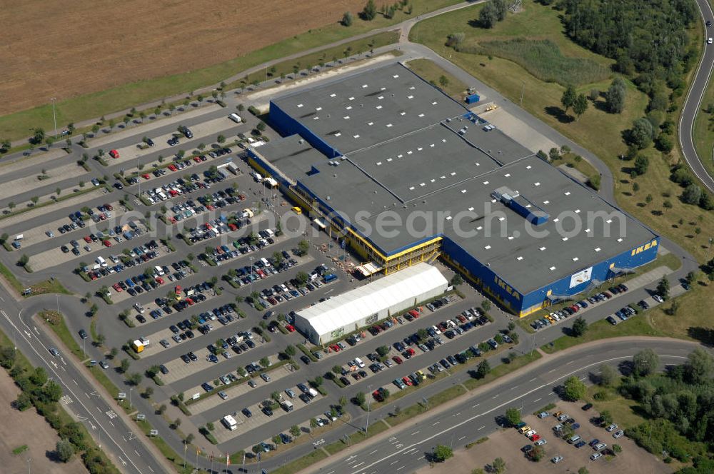 Aerial image Günthersdorf - Blick auf das an der A9 liegende Einrichtungshaus der IKEA Deutschland GmbH & Co. KG,Niederlassung Halle/Leipzig,Nordpark 17,06254 Günthersdorf,(nova eventis),