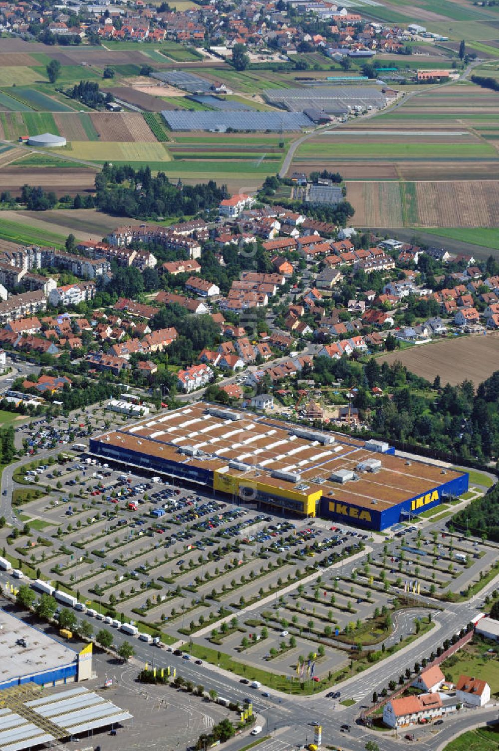 Aerial photograph Fürth - IKEA Einrichtungshaus in Fürth / Bayern. IKEA furniture shop in Fuerth / Bavaria.